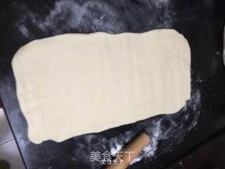 葱香花卷的做法步骤：6