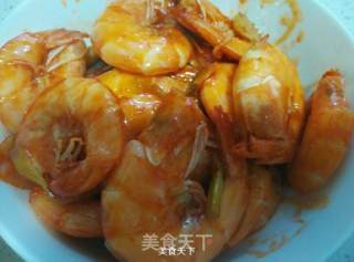 油爆大虾的做法步骤：5