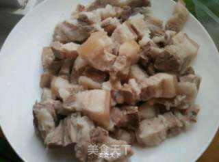 家常红烧肉的做法步骤：1