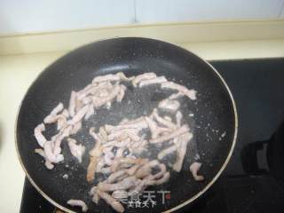 白灵菇榨菜炒肉丝的做法步骤：5