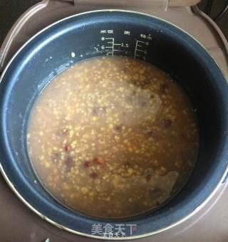 黏玉米碴粥的做法步骤：5