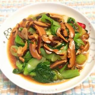 香菇炒青菜的做法步骤：8