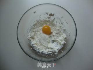 无比细腻轻乳酪蛋糕的做法步骤：4
