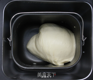 一键式松软面包的做法步骤：5
