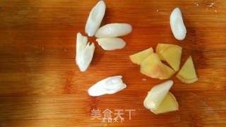 咸鱼炖茄子干的做法步骤：2