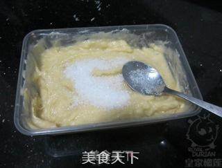 香酥榴莲包的做法步骤：3