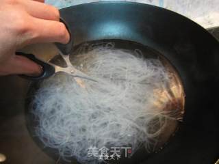 酸辣粉丝的做法步骤：2