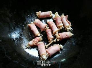 培根金针菇的做法步骤：3