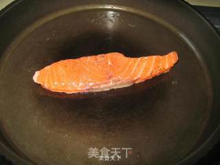日式三文鱼饭团的做法步骤：5