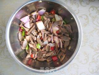 凉拌鸡胗的做法步骤：6