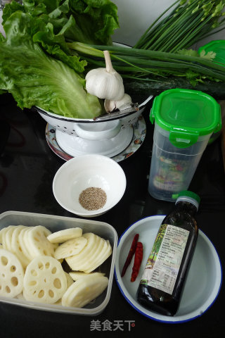 酱油辣藕片的做法步骤：1