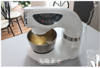 三色土司的做法步骤：1