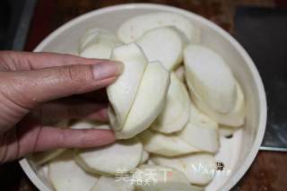 泰汁茄瓜  掉光牙的爷爷也能吃上好味道的做法步骤：1