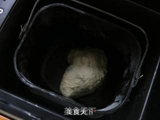 浓郁奶香排包的做法步骤：2