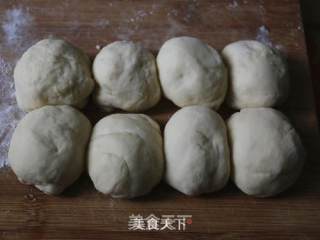 浓郁奶香排包的做法步骤：3