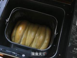 浓郁奶香排包的做法步骤：9