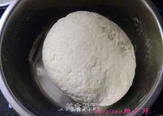老面蒸肉龙的做法步骤：1