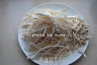 干煸杏鲍菇的做法步骤：2