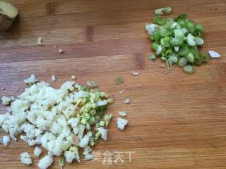 虎皮尖椒的做法步骤：2