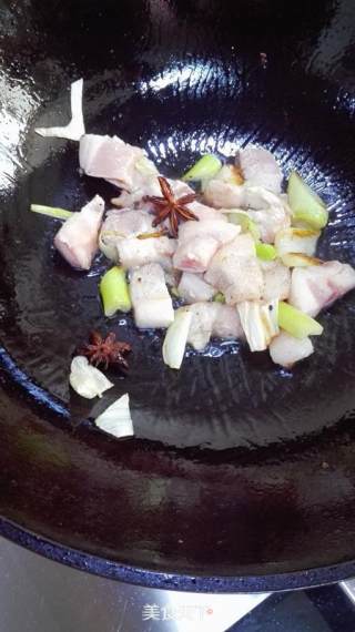 红烧小土豆的做法步骤：3