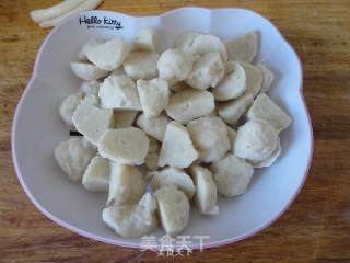 海鲜酱炒墨鱼丸的做法步骤：2