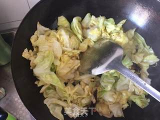 手撕包菜的做法步骤：4
