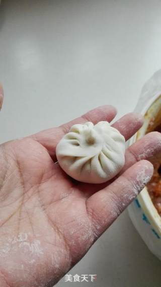 灌汤小笼包的做法步骤：10
