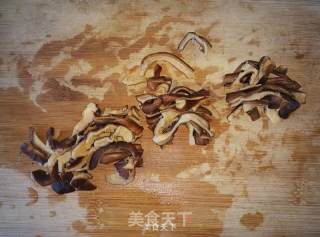 素鳝丝的做法步骤：2