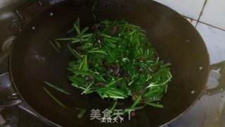 美味私房菜——韭菜鳝鱼丝的做法步骤：8