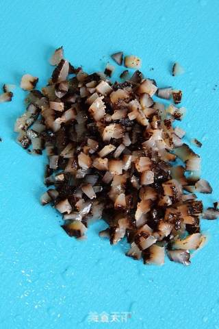 十分钟的美味大菜—海参肉沫豆腐的做法步骤：2