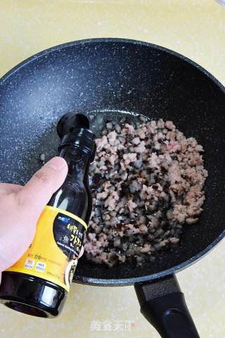 十分钟的美味大菜—海参肉沫豆腐的做法步骤：5