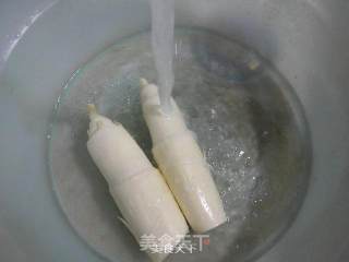 茭白炒籽虾的做法步骤：2
