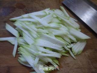 韭菜牛肚炒夜开花的做法步骤：3