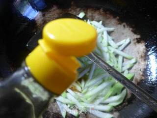 韭菜牛肚炒夜开花的做法步骤：7