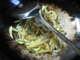 韭菜牛肚炒夜开花的做法步骤：10