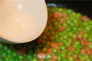 初夏的清新滋味，小豌豆炒肉丁的做法步骤：5