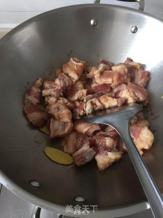 农家菜干扣肉的做法步骤：7