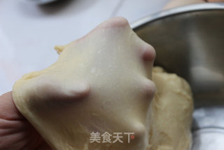 适合宝宝的美味面包——蓝莓夹心小面包的做法步骤：5