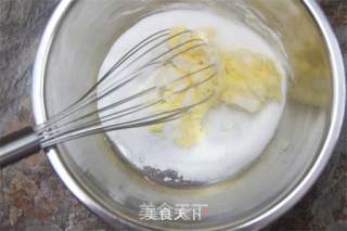 蔓越莓玛芬蛋糕的做法步骤：2