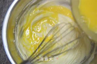 蔓越莓玛芬蛋糕的做法步骤：3