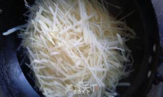 酸辣土豆丝，脆脆的的做法步骤：3