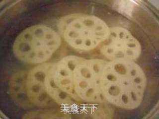 藕夹的做法步骤：1