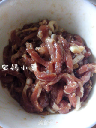 蒜苔炒肉的做法步骤：6