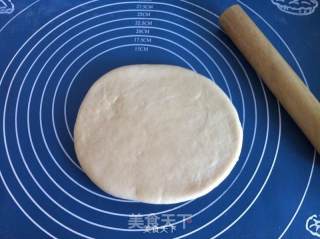 黑芝麻酱面包的做法步骤：4