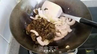 酸汤肥牛煲的做法步骤：6