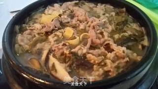 酸汤肥牛煲的做法步骤：11
