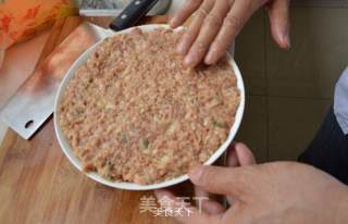 马蹄肉饼的做法步骤：1