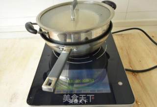 马蹄肉饼的做法步骤：2