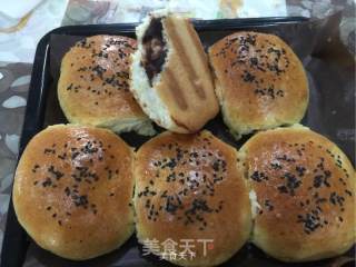 豆沙馅餐包的做法步骤：4