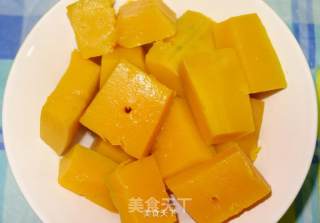 奶香芝麻南瓜饼的做法步骤：2